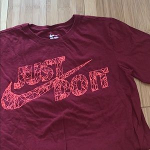 Nike tee